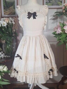 Innocent World Ivory Crossback Frill Bib JSK | Classical Lolita Dress